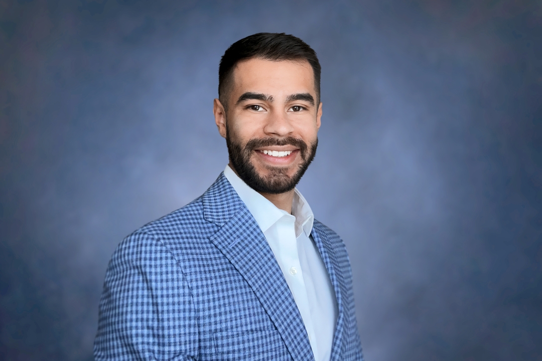 Sergio Pineda, Vice President at Blue Group Capital, Helps Businesses Across the U.S. and Canada Navigate Today’s Financing Challenges